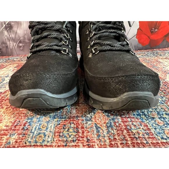 Skechers Synergy hiking boots. Size 8.5. NWOT. - Picture 2 of 8